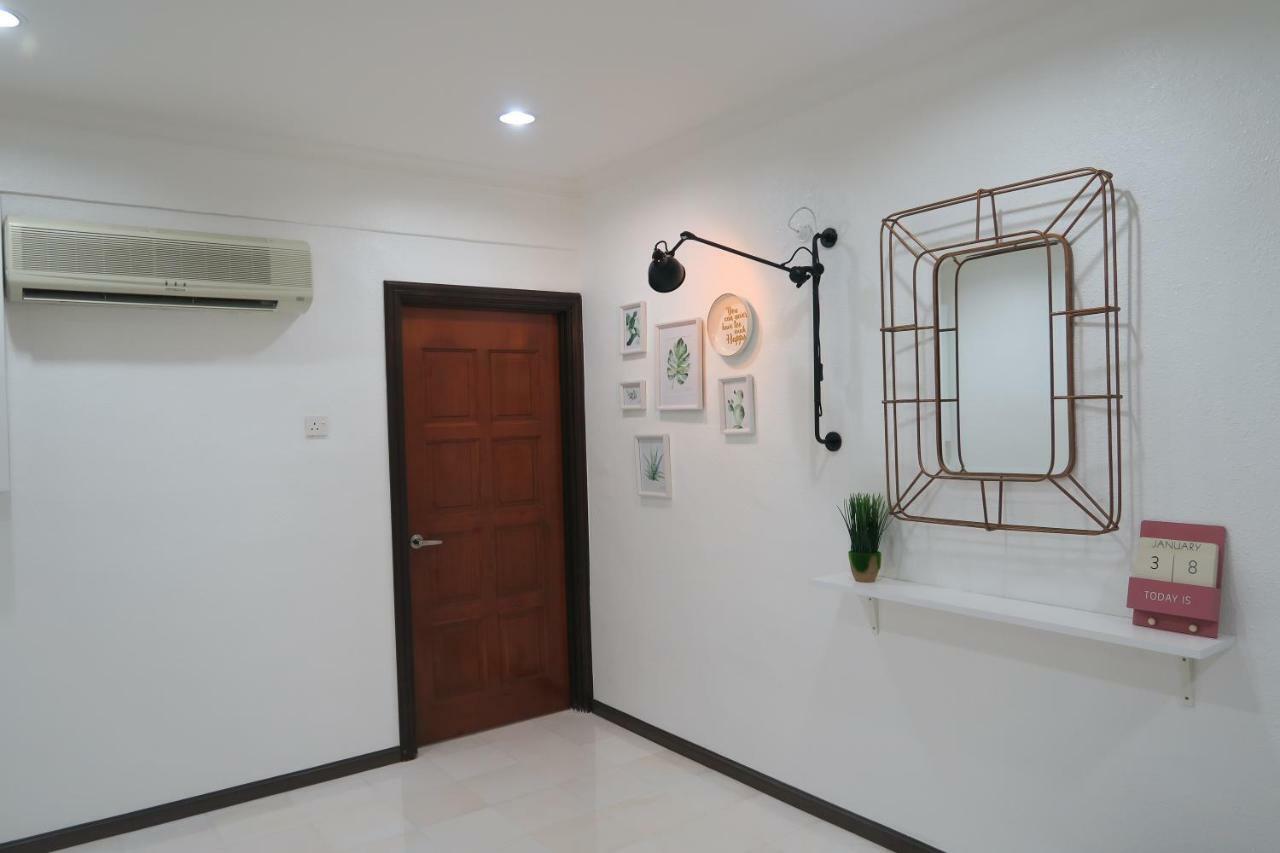 Loft 3 Apartment Паданг Бесар Екстериор снимка