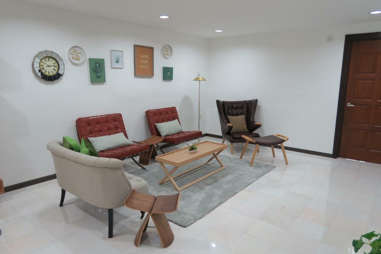 Loft 3 Apartment Паданг Бесар Екстериор снимка
