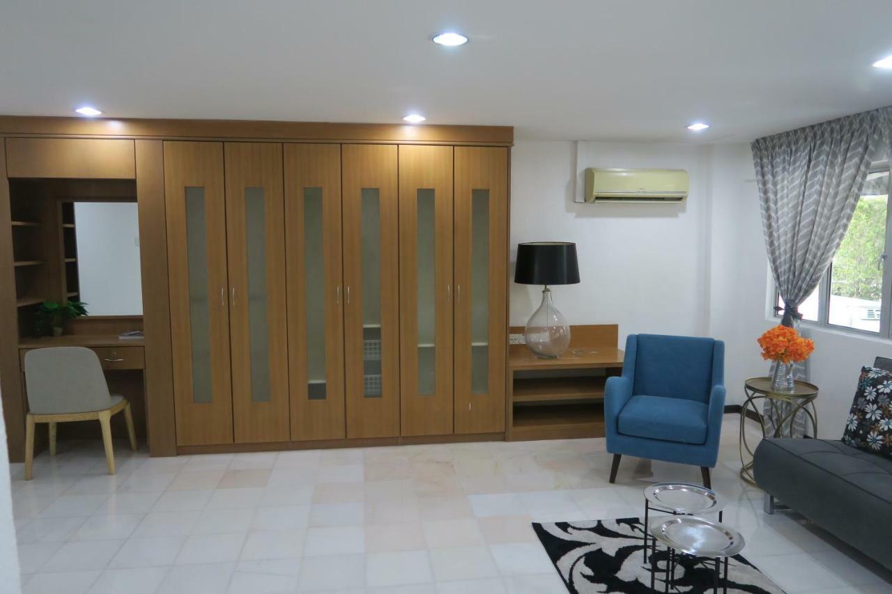 Loft 3 Apartment Паданг Бесар Екстериор снимка