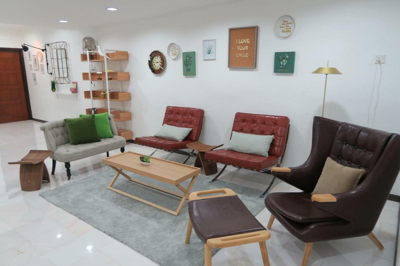 Loft 3 Apartment Паданг Бесар Екстериор снимка