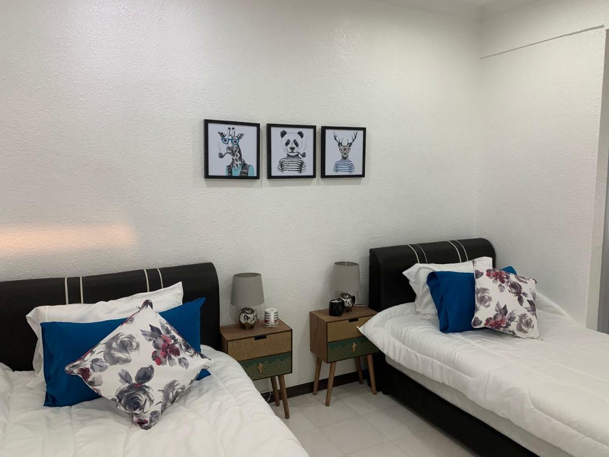 Loft 3 Apartment Паданг Бесар Екстериор снимка