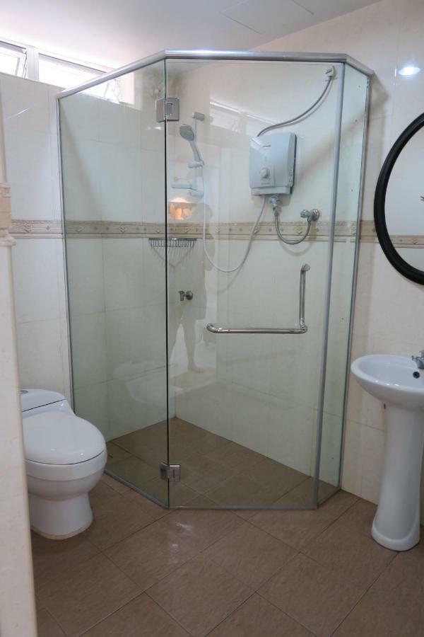 Loft 3 Apartment Паданг Бесар Екстериор снимка